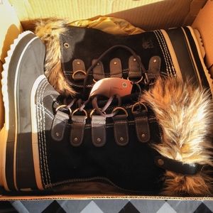 Sorel Joan Of Arc Winter Boots